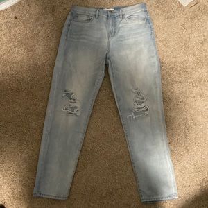 Brand-new SO pants mom jeans